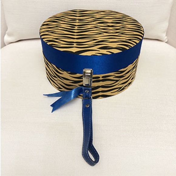 Home Decoration Patterned Multipurpose Box - Picture 5 of 6